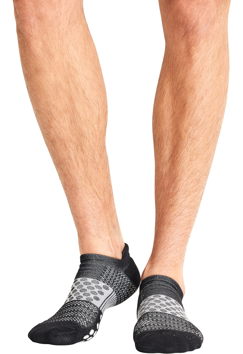 HUSTLE Athletic Ankle Socks