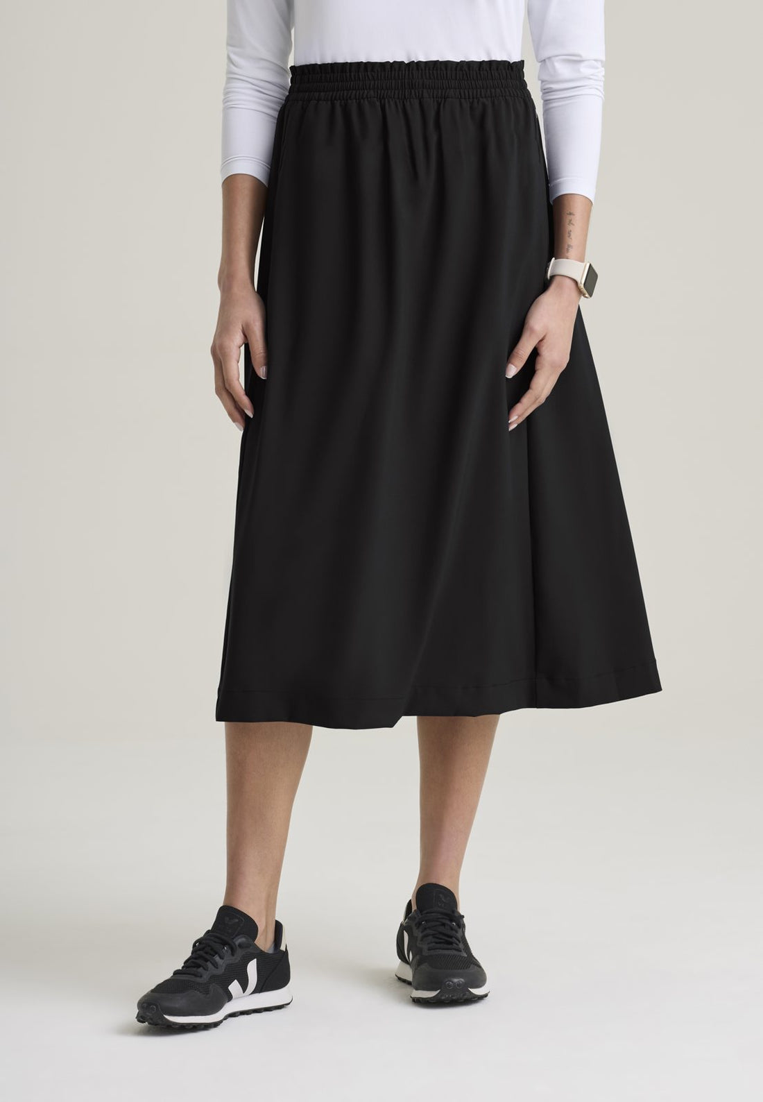 GSSS745 Terran Skirt — BLACK